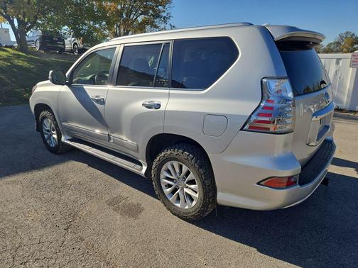2016 Lexus GX 460 Base