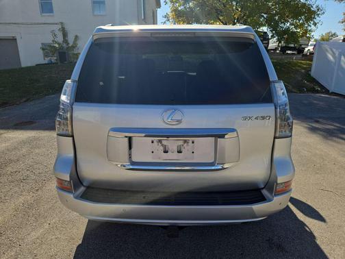 2016 Lexus GX 460 Base