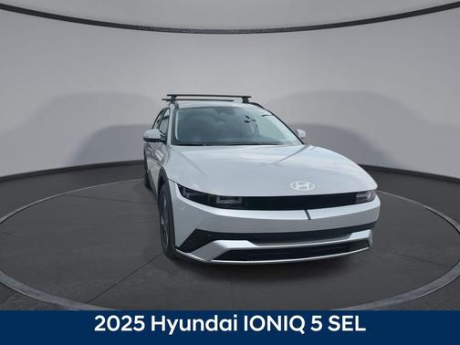 2025 Hyundai IONIQ 5 SEL