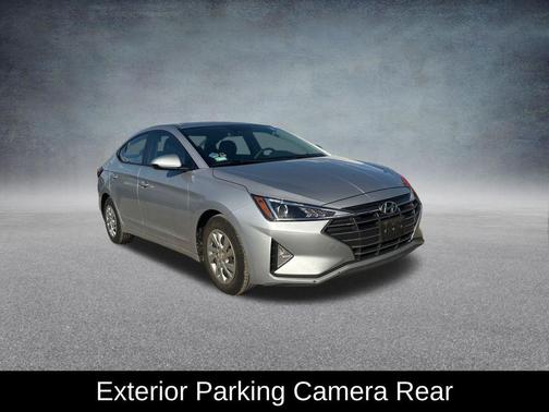 Stellar Silver 2020 Hyundai ELANTRA SE