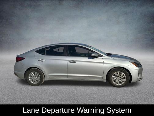 Stellar Silver 2020 Hyundai ELANTRA SE