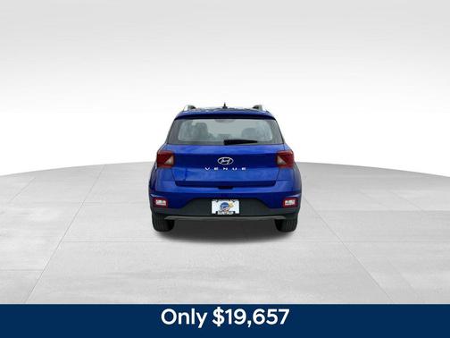 2024 Hyundai VENUE Limited