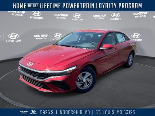 2025 Hyundai ELANTRA SE