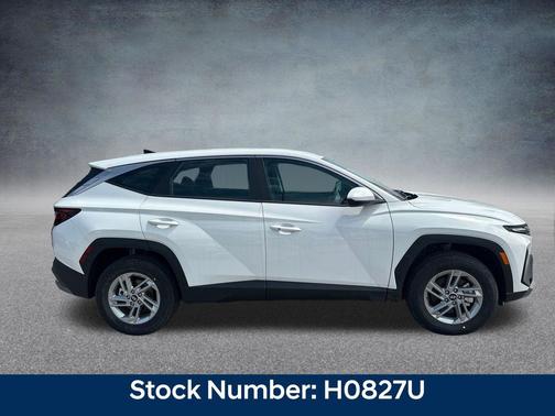 Serenity White Pearl 2026 Hyundai TUCSON SE