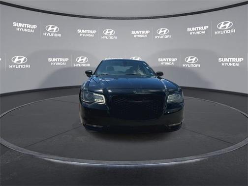 2022 Chrysler 300 S