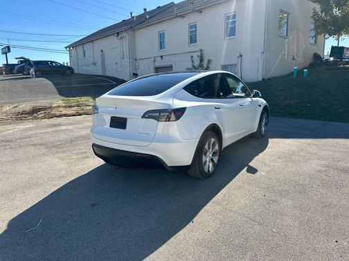 2020 Tesla Model Y Performance Dual Motor All-Wheel Drive