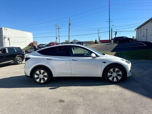 2020 Tesla Model Y Performance Dual Motor All-Wheel Drive