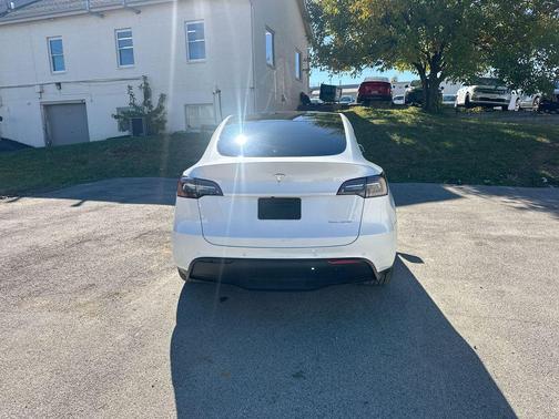 2020 Tesla Model Y Performance Dual Motor All-Wheel Drive