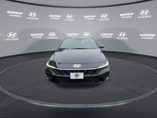 2025 Hyundai ELANTRA HEV SEL Sport