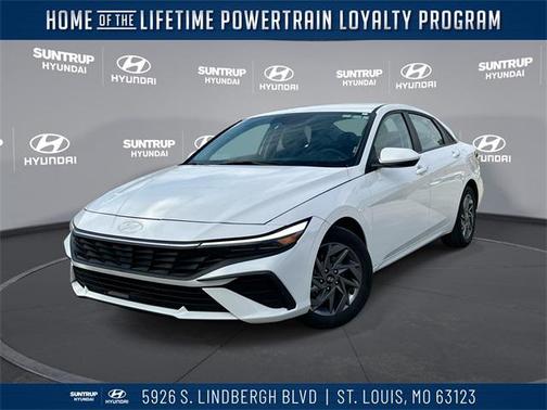 2024 Hyundai ELANTRA SEL