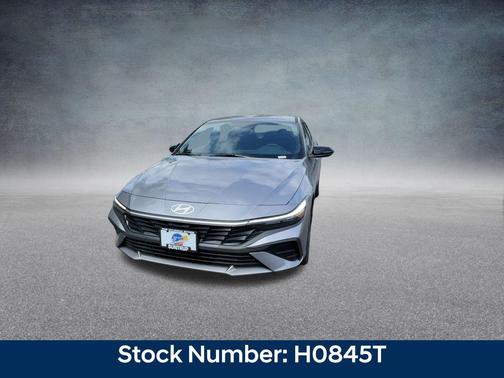 2025 Hyundai ELANTRA HEV SEL Sport