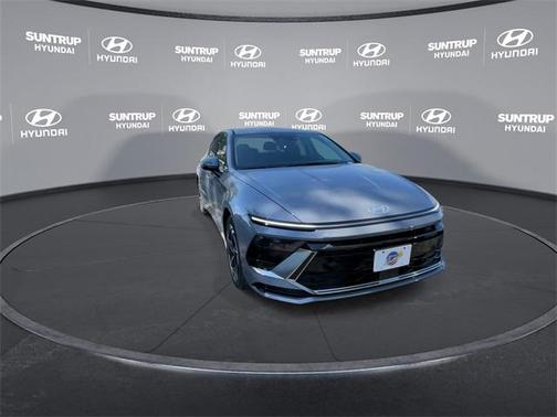 2026 Hyundai SONATA SEL