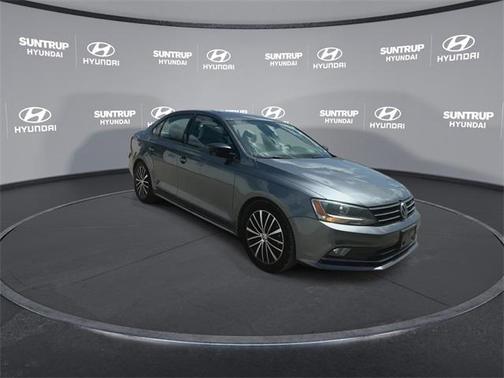 2016 Volkswagen Jetta 1.8T Sport