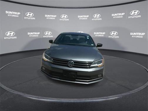 2016 Volkswagen Jetta 1.8T Sport