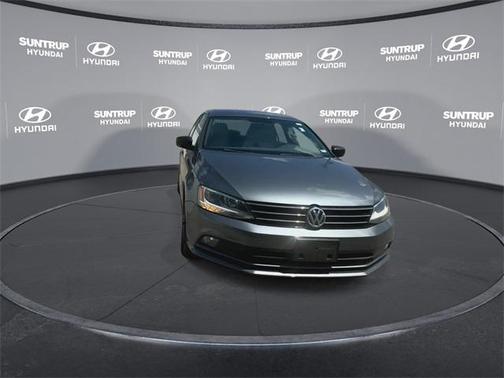 2016 Volkswagen Jetta 1.8T Sport
