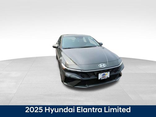 2025 Hyundai ELANTRA Limited