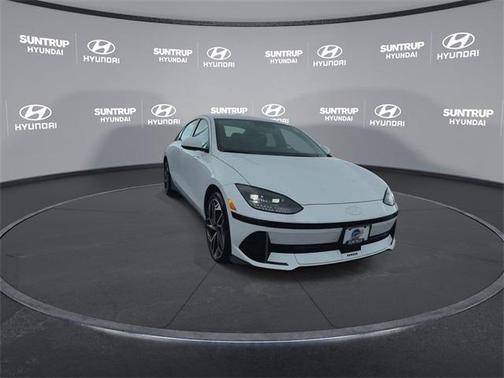 2024 Hyundai IONIQ 6 SE