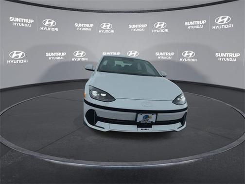 2024 Hyundai IONIQ 6 SE