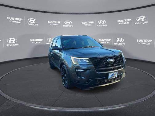 2019 Ford Explorer Sport