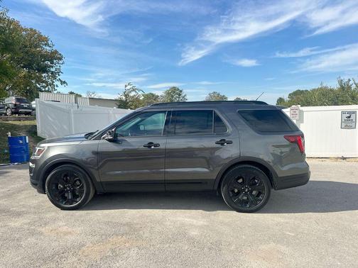 2019 Ford Explorer Sport