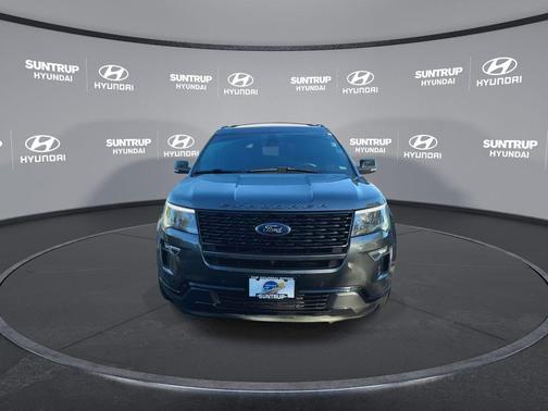 2019 Ford Explorer Sport