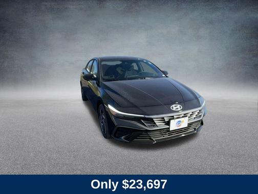 2025 Hyundai ELANTRA HEV SEL Sport