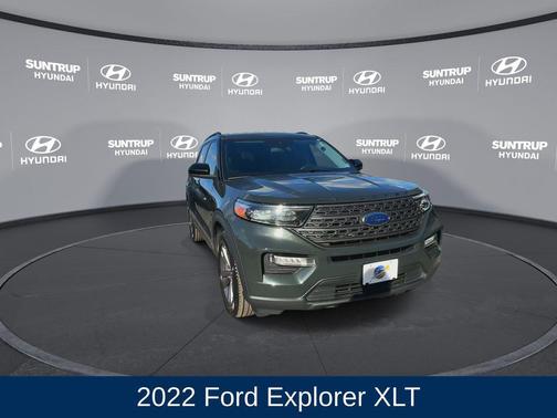 2022 Ford Explorer XLT