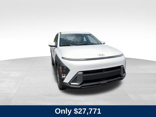 2026 Hyundai KONA SE