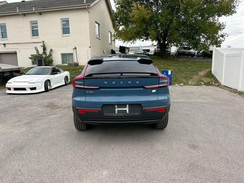 2023 Volvo C40 Recharge Pure Electric Twin Ultimate