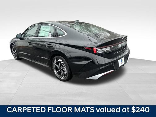 2026 Hyundai SONATA SEL