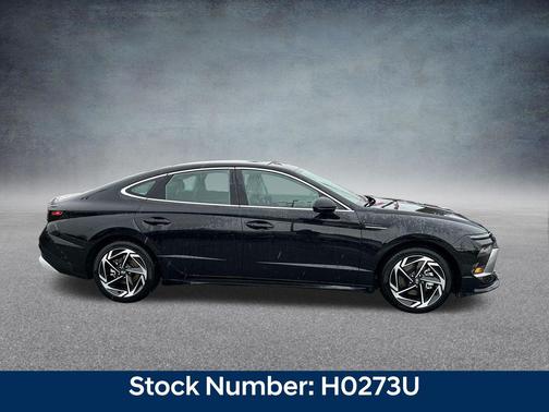 Abyss Black 2026 Hyundai SONATA SEL