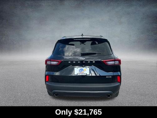 Black Metallic 2025 Ford Escape ST-Line