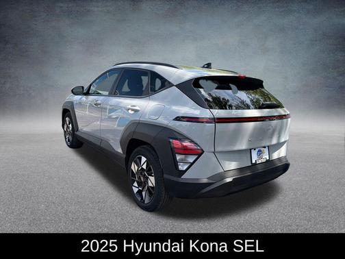 Cyber Gray Metallic 2025 Hyundai KONA SEL