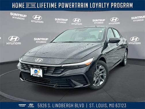 2024 Hyundai ELANTRA SEL