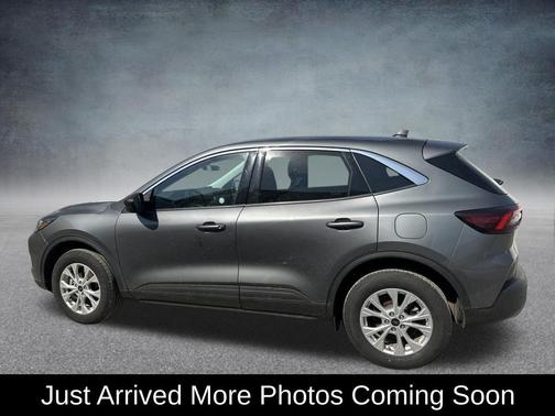 Gray Metallic 2024 Ford Escape Active