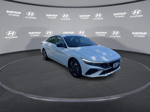 2025 Hyundai ELANTRA HEV SEL Sport