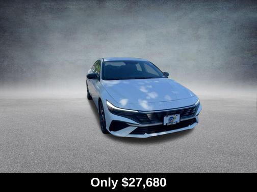 2025 Hyundai ELANTRA HEV SEL Sport