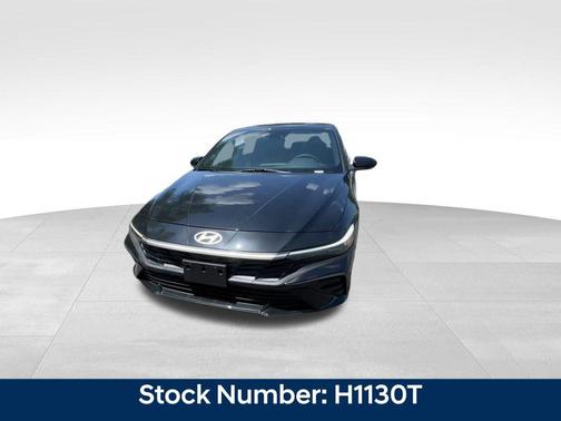 2025 Hyundai ELANTRA HEV SEL Sport