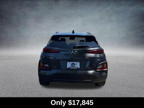 Thunder Gray 2020 Hyundai KONA SEL Plus