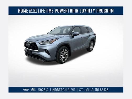 2023 Toyota Highlander Hybrid Platinum