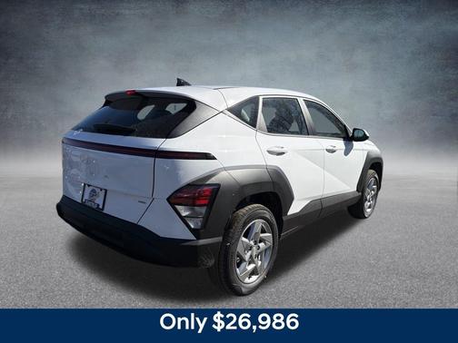 2026 Hyundai KONA SE