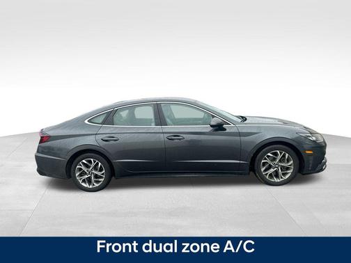 2022 Hyundai SONATA SEL