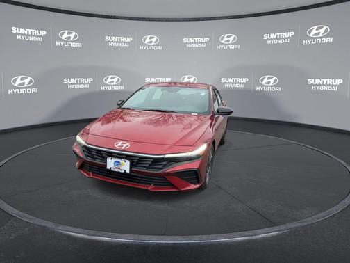 2025 Hyundai ELANTRA Sport