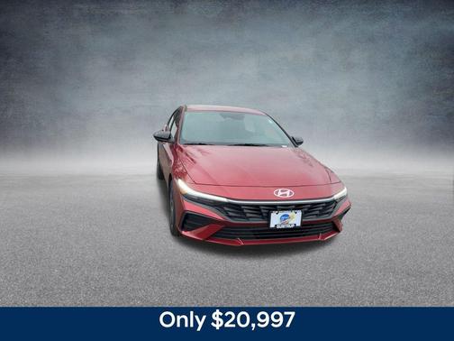 2025 Hyundai ELANTRA Sport
