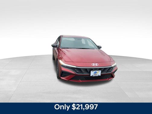 2025 Hyundai ELANTRA Sport