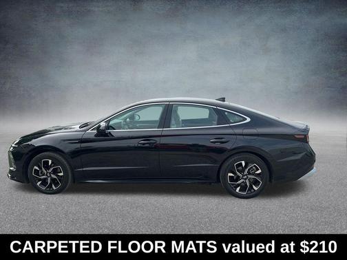 Onyx Black 2024 Hyundai SONATA SEL