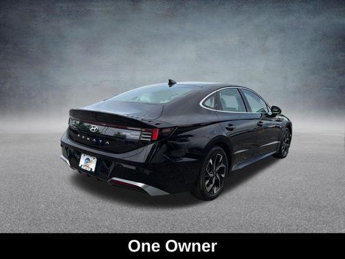 Onyx Black 2024 Hyundai SONATA SEL
