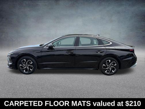 Onyx Black 2024 Hyundai SONATA SEL