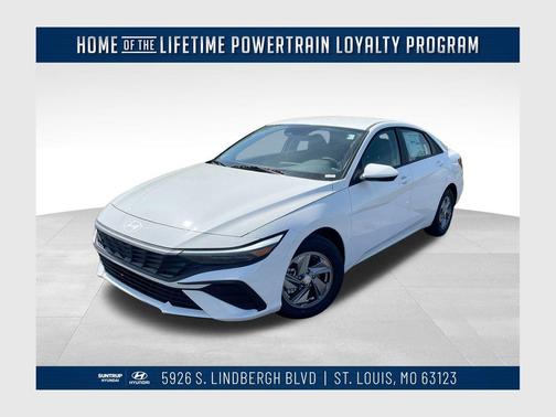 2025 Hyundai ELANTRA SE