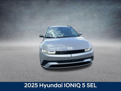 2025 Hyundai IONIQ 5 SEL